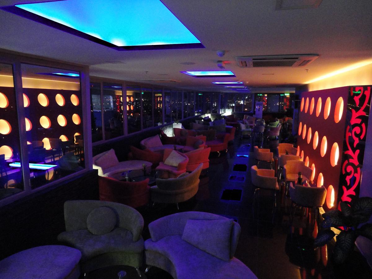 Al Andalus Plaza Hotel Манама Экстерьер фото