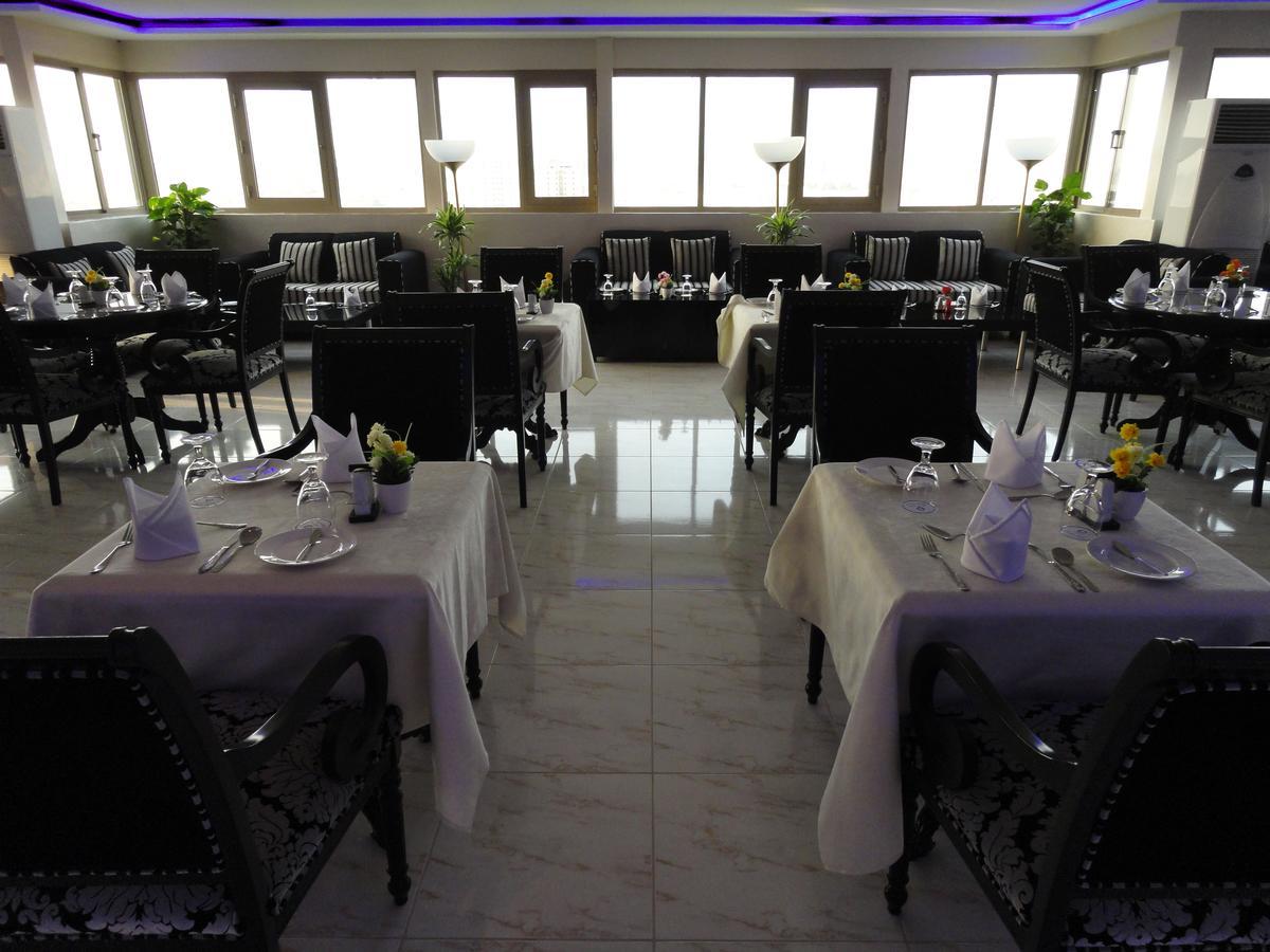 Al Andalus Plaza Hotel Манама Экстерьер фото